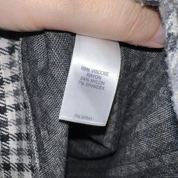 J Jill Womens Medium Houndstooth Ponte Knit Top 3/4 Sleeve Gray Black Stretch - Picture 6 of 6